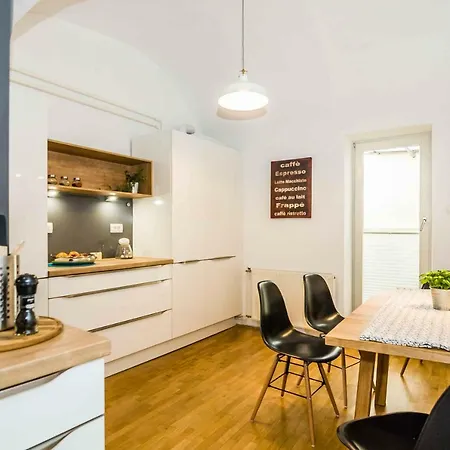 Apartment Elegant Central